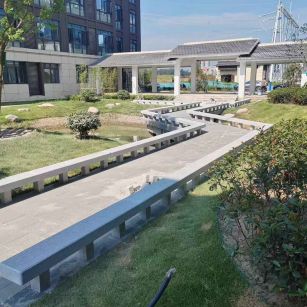 泰安 芝麻灰小区坐凳&栏杆安装效果