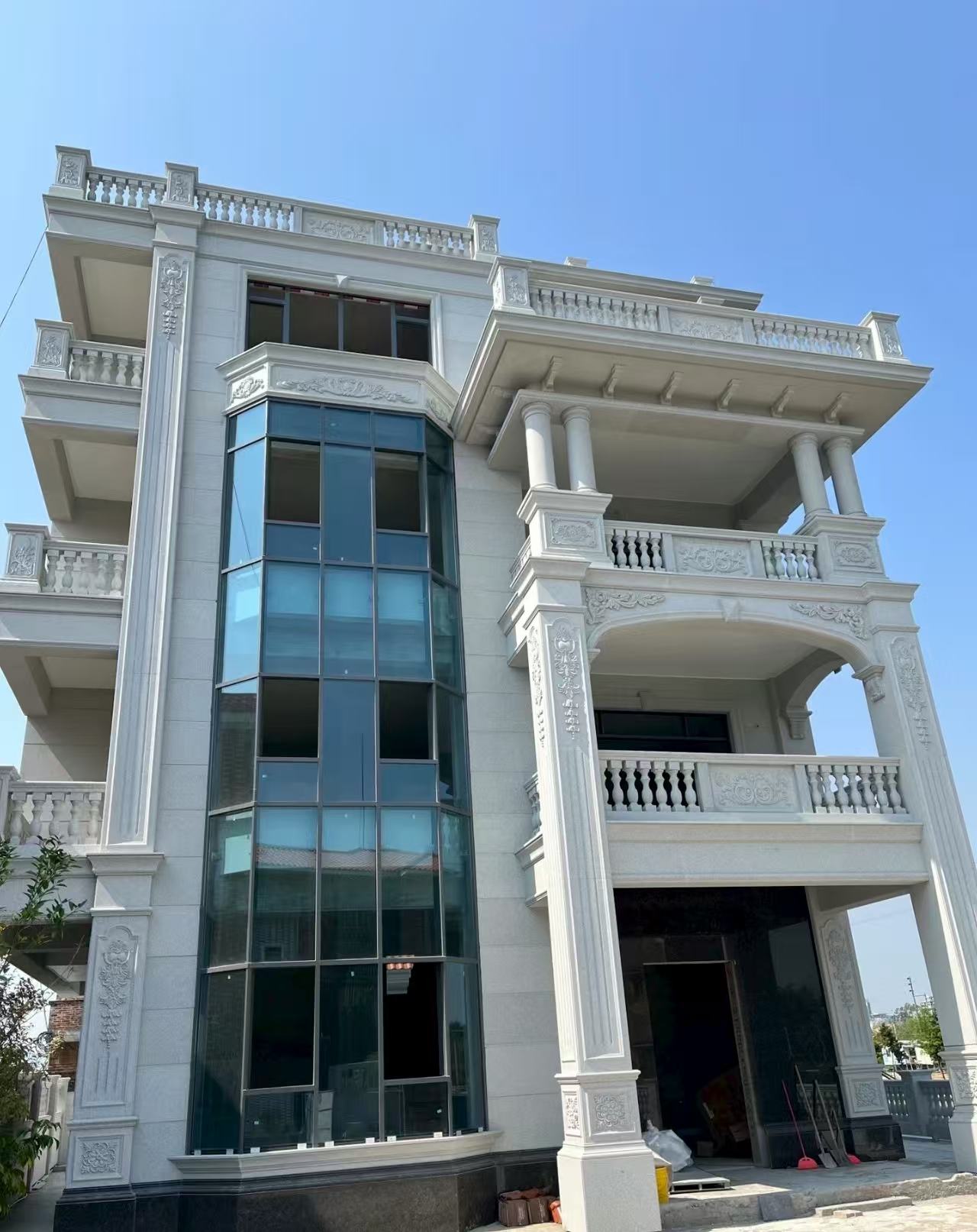 泰安 芝麻白花岗岩别墅外墙干挂效果展示