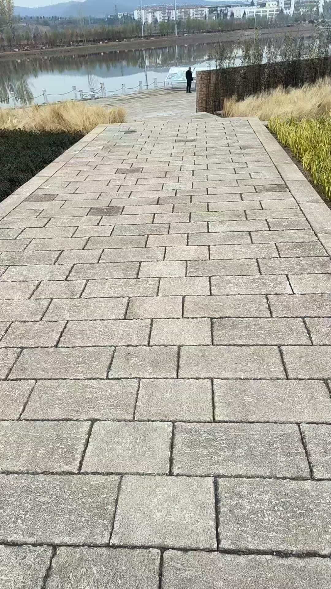 泰安仿古石铺装效果