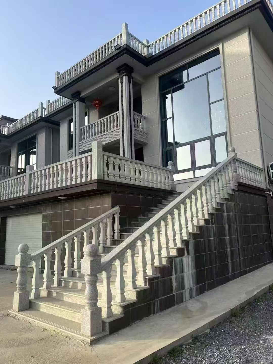 泰安 芝麻白别墅阳台栏杆，楼梯栏杆
