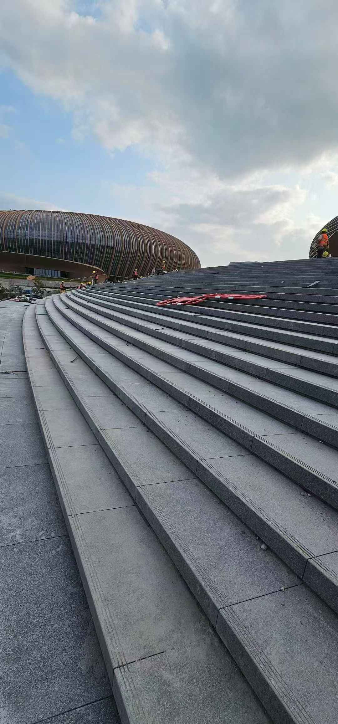 泰安 弧形整石台阶铺装效果图