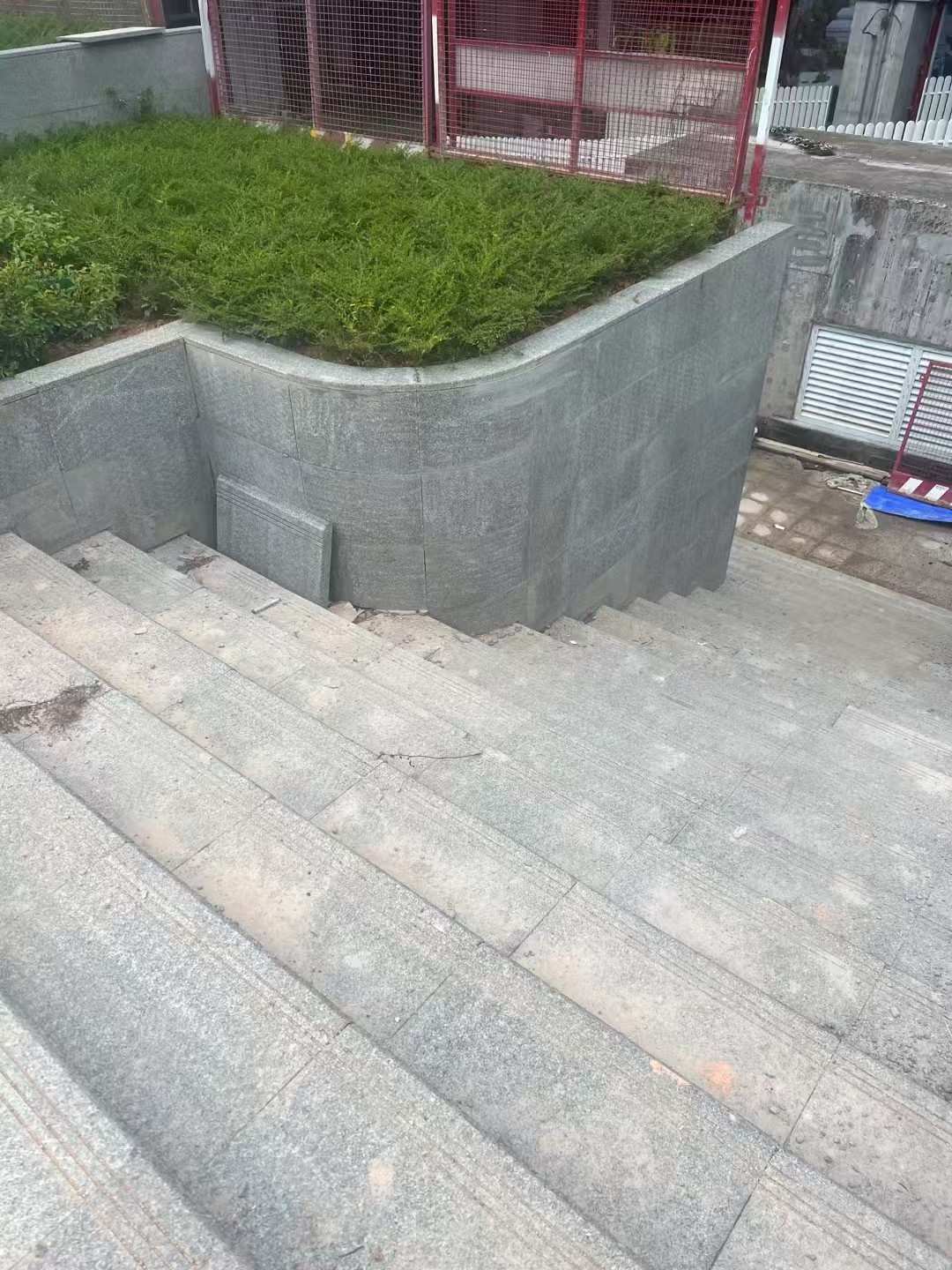 泰安 芝麻黑火烧面铺装案例