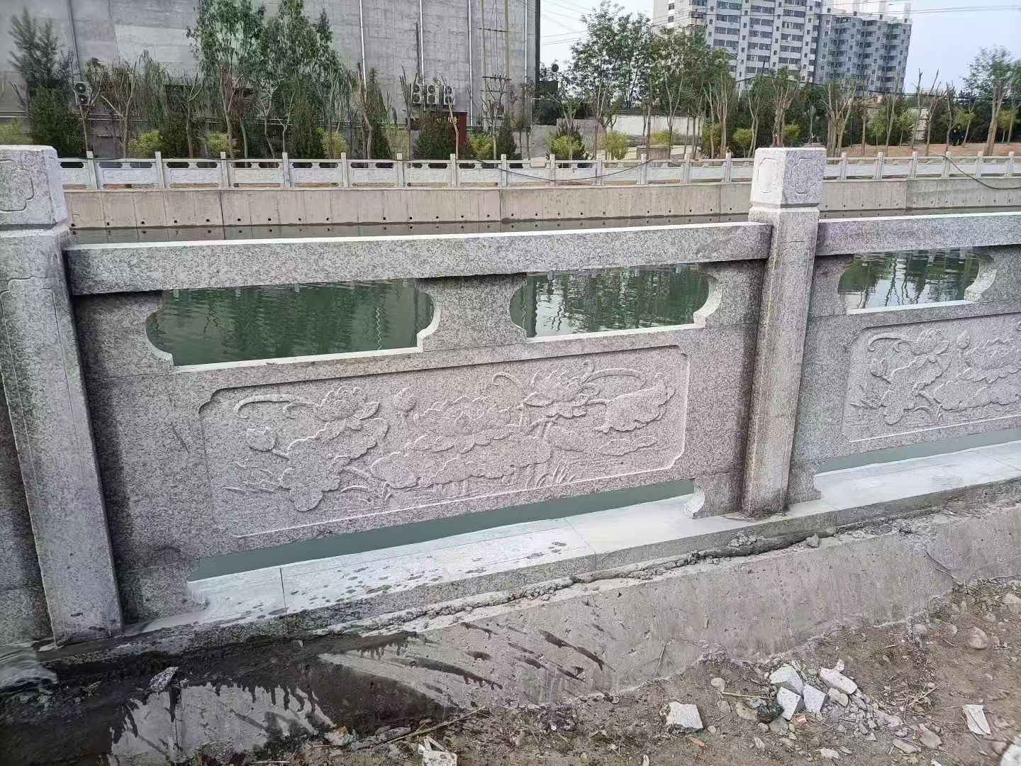 泰安 芙蓉白大花桥梁、河道，石材栏杆、围栏、护栏