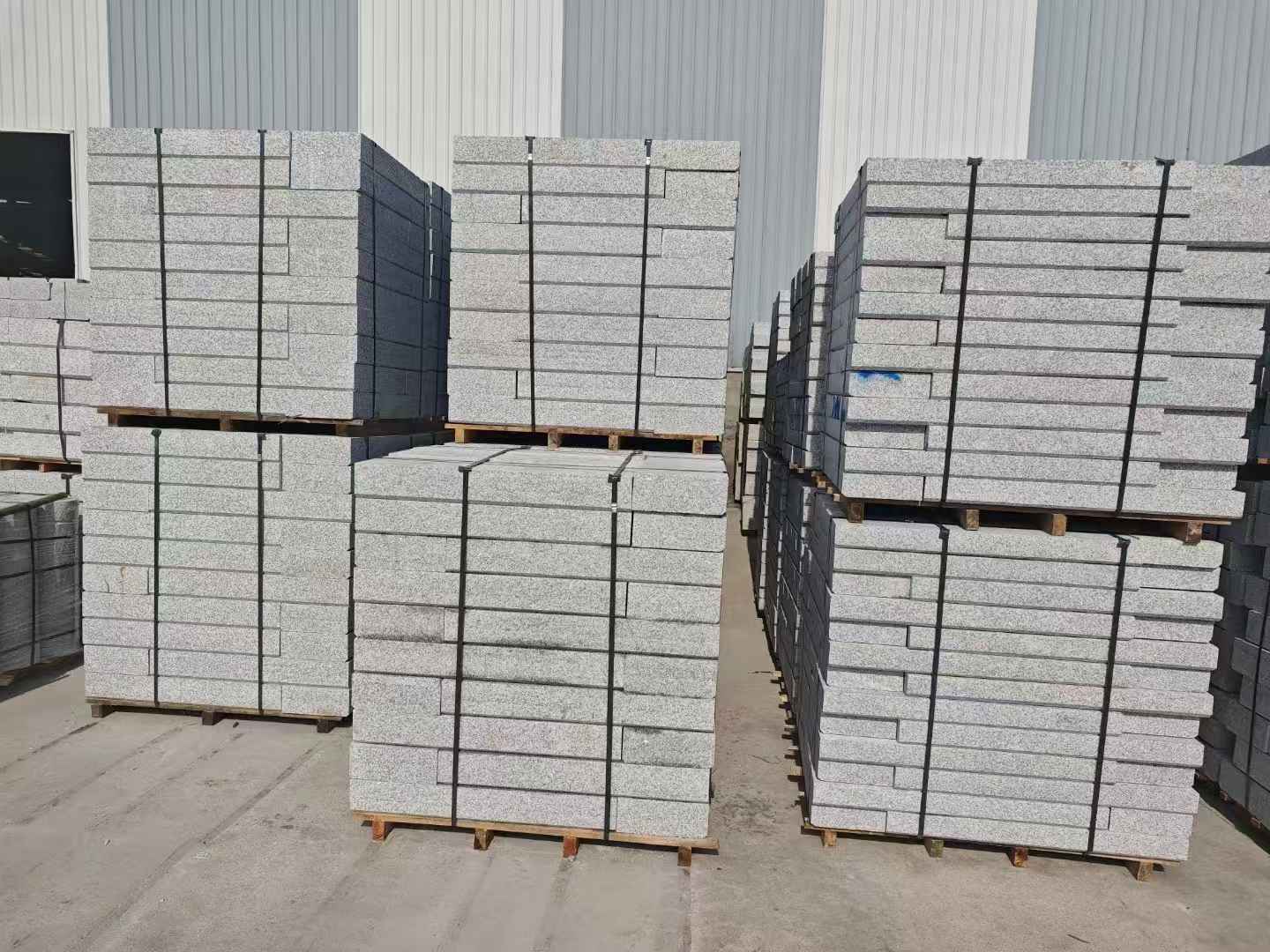 泰安 芙蓉白路沿石，价格便宜