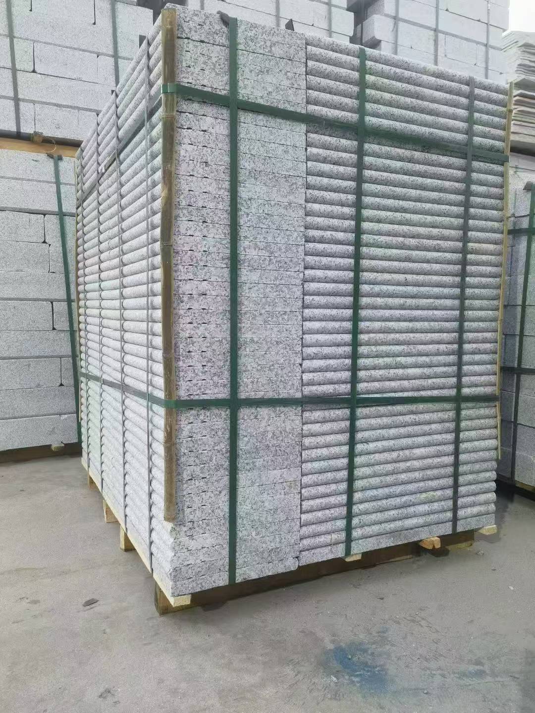 泰安 芙蓉白3公分厚磨圆边、拉槽，楼梯踏步