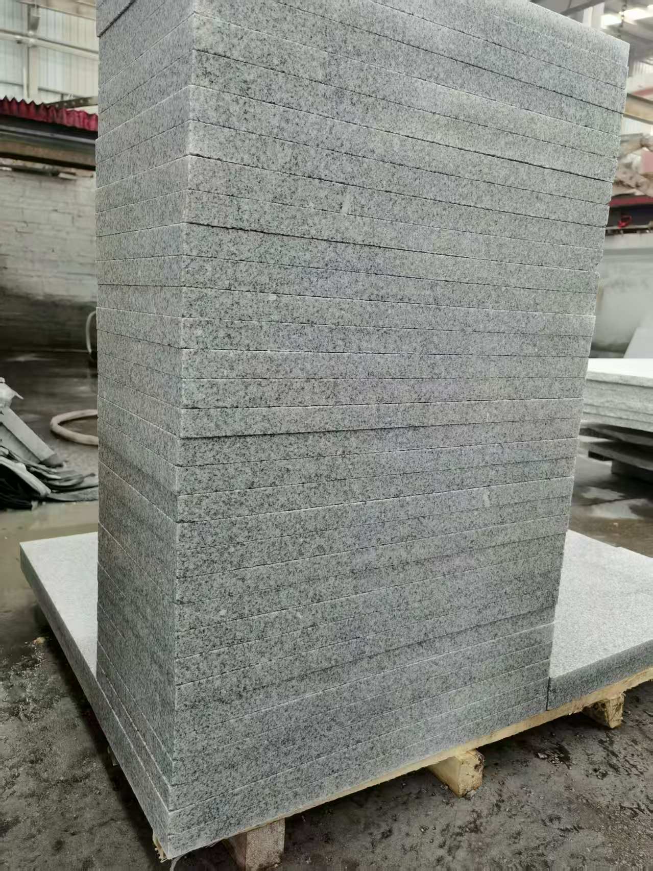 泰安 花岗岩 地铺成品300*600，尺寸标准、厚薄均匀