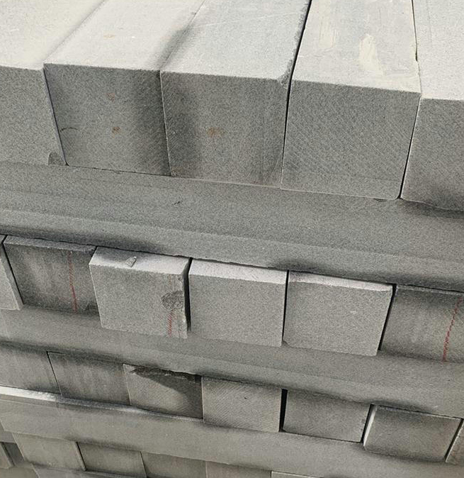 泰安芝麻灰路边石